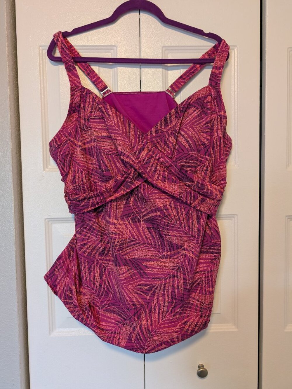 Lands' End Women's Plus Size Sweetheart Wrap Underwire Tankini Top, 24W